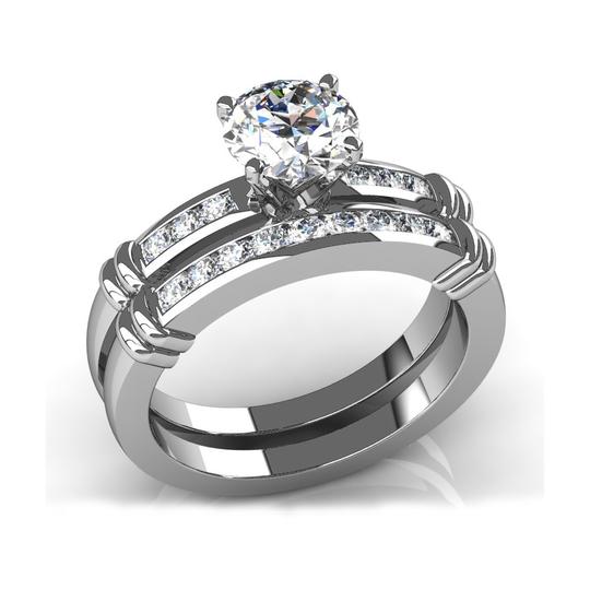 1.58 Ct Round Matching Engagement Ring