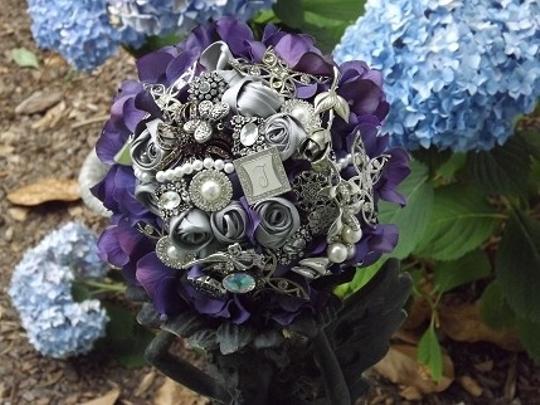 / Custom Made Brooch Bouquet